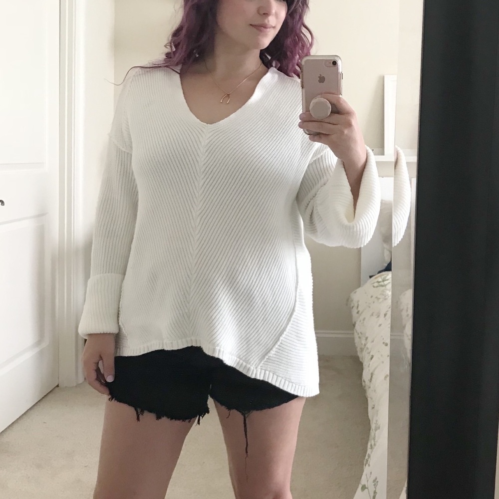 FREE PEOPLE Sweater //